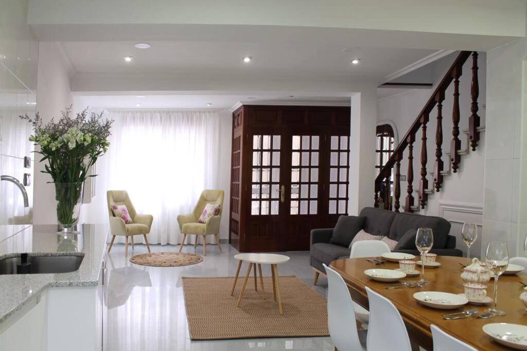 Casa Amplia Frente A La Playa Villa Камбадос Екстериор снимка